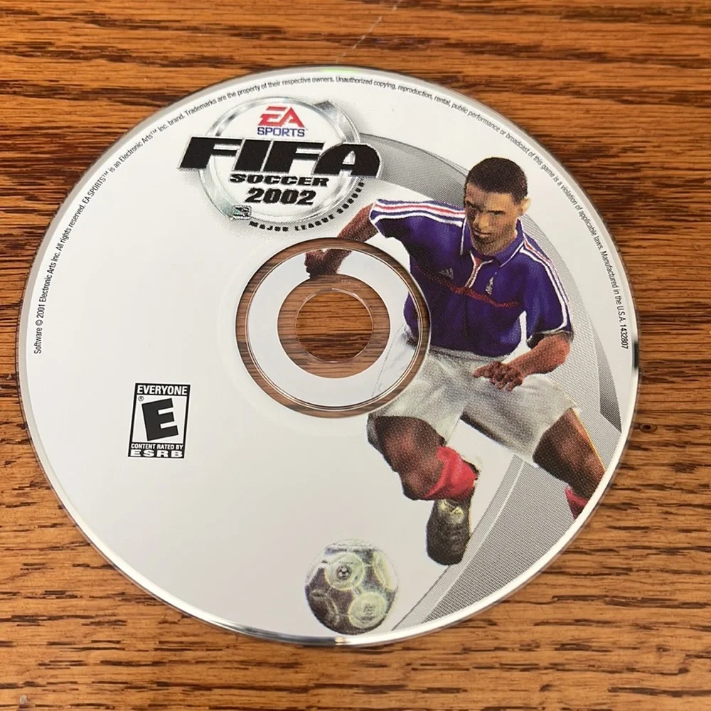 Electronic Art Sports FIFA 2002, NHL 2002